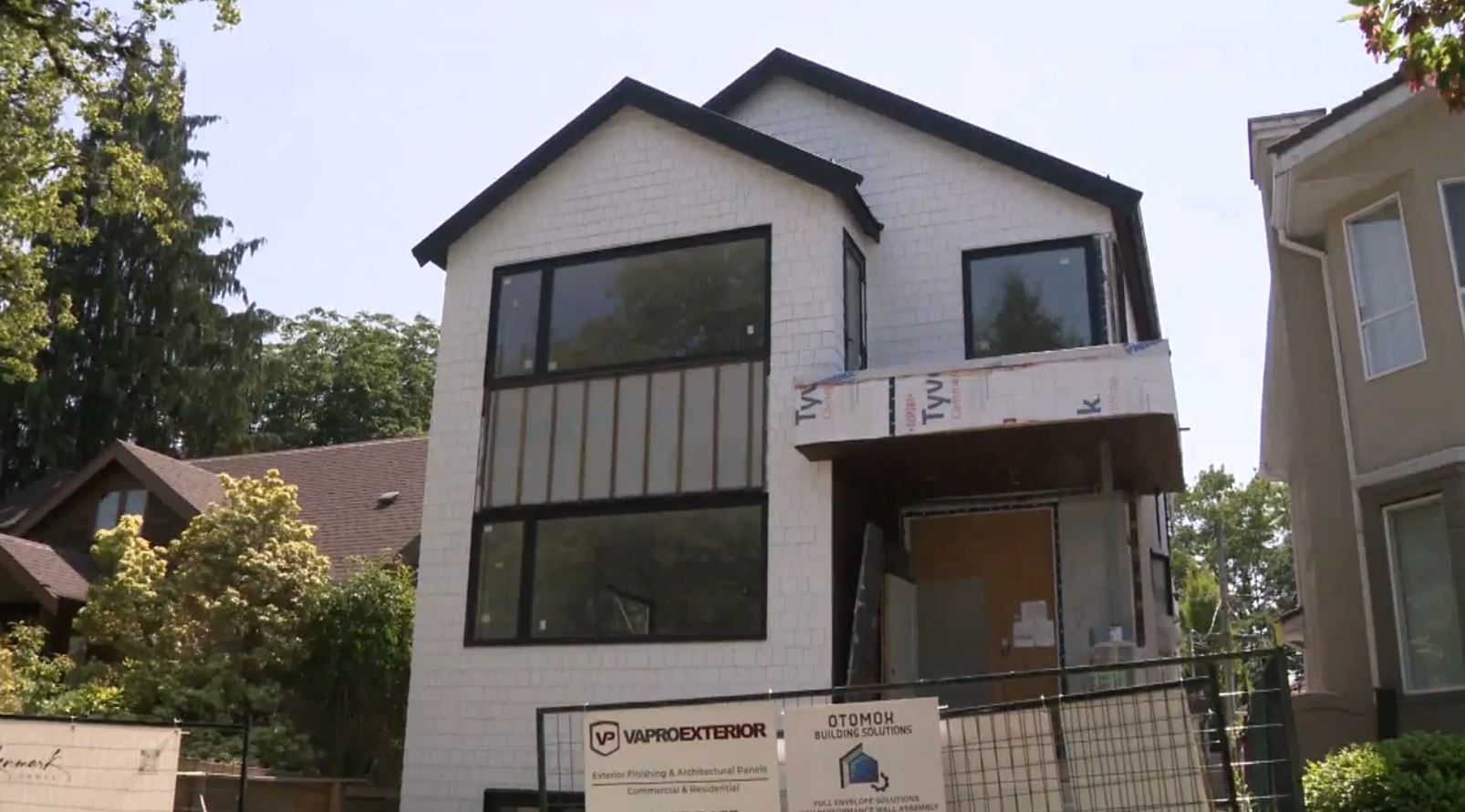 Vancouver mulls reducing maximum detached house sizes to boost density  | 24CA News