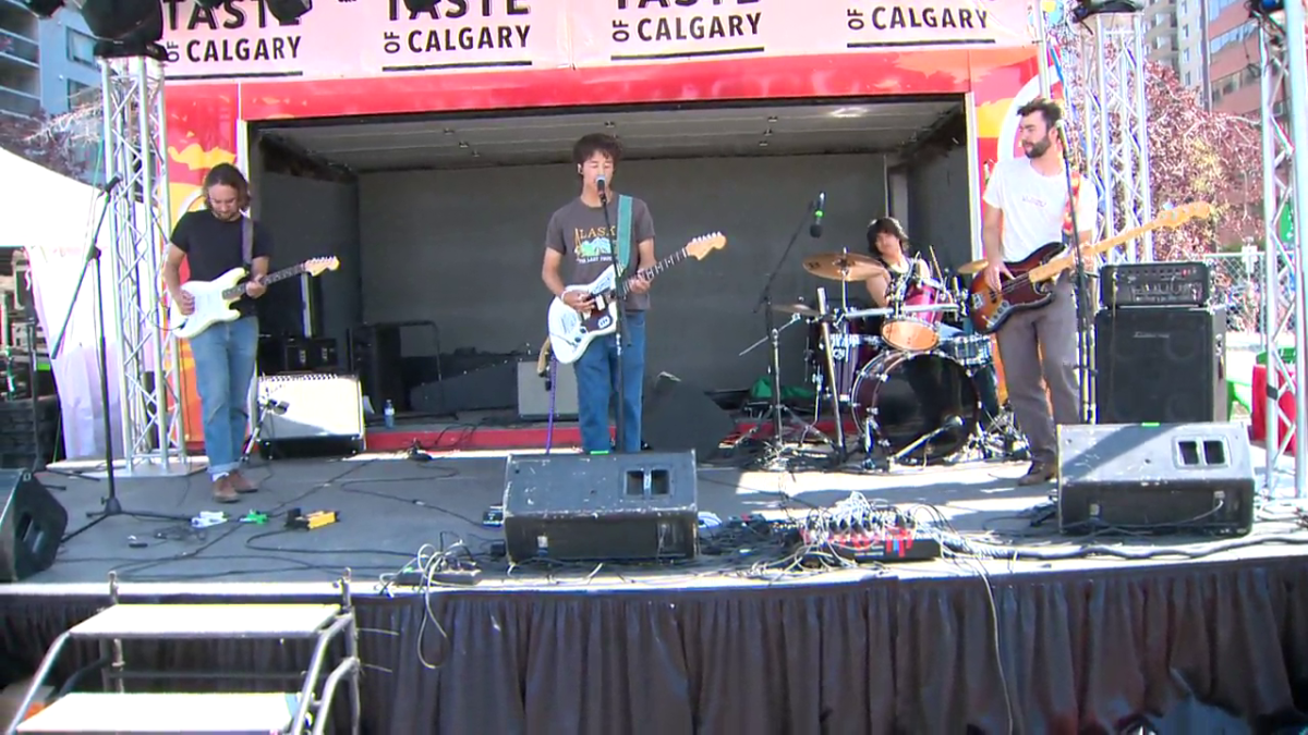 Frank Mona playing at the Taste of Calgary festival on August 6, 2023.