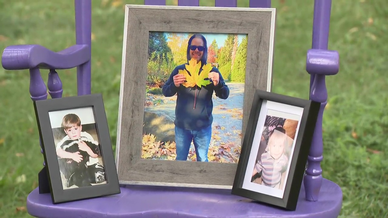 Edmontonians remember loved ones on International Overdose Awareness Day  | 24CA News