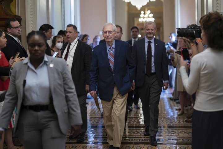 McConnell sidesteps health concerns in U.S. Senate, doctor rules out stroke