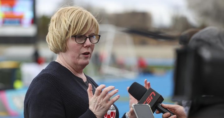 Le ministre canadien des Sports demande aux dirigeants du hockey d’« intensifier leurs efforts »
