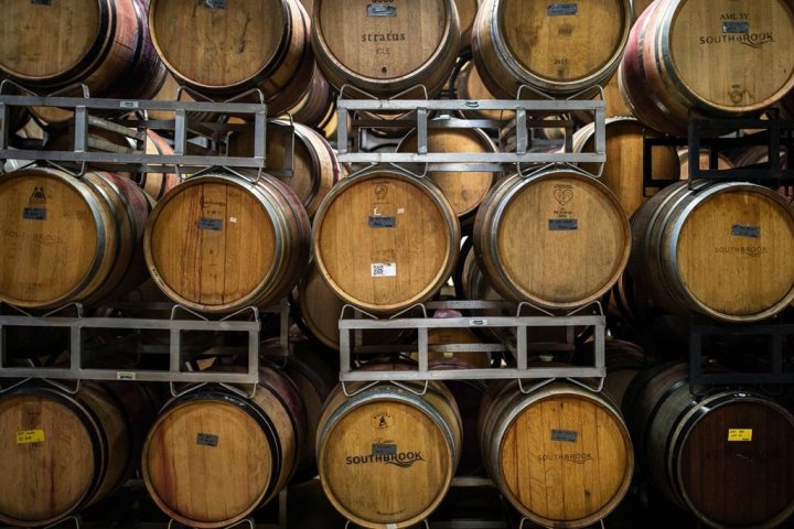 Ontario winemakers call for removal of retail winery tax