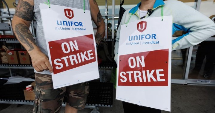Canadians showing more support for striking workers amid inflation, corporate profits
