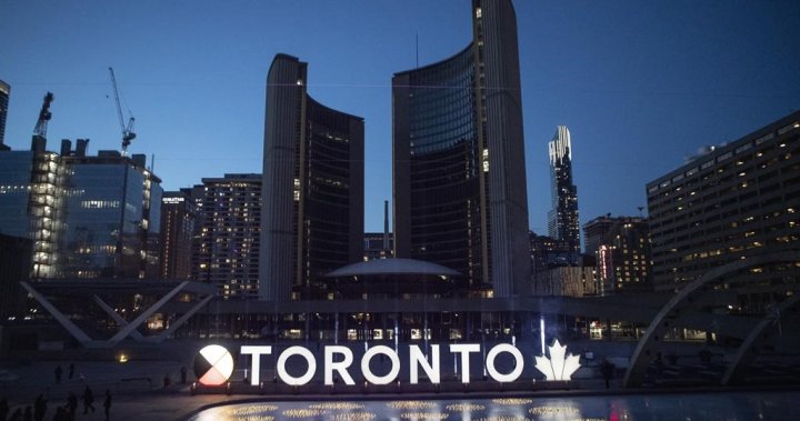 Висококачествена телефонна линия: Торонто разкрива, че 311 обаждания струват милиони на града