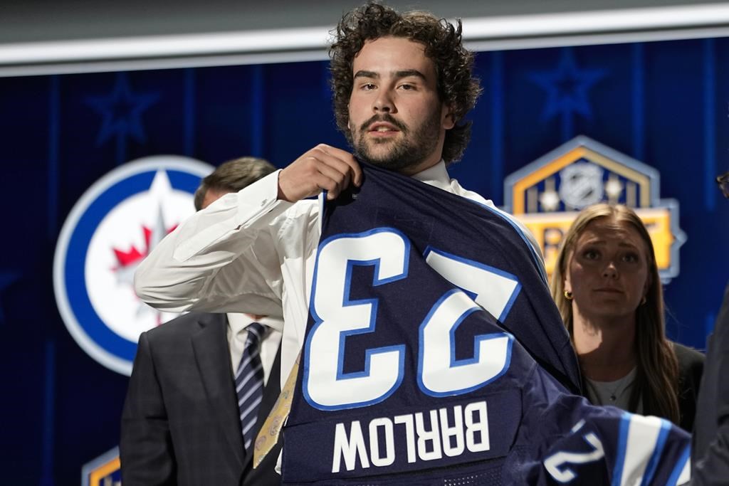 Първият избор на драфта на Уинипег Джетс 2023 Колби Барлоу