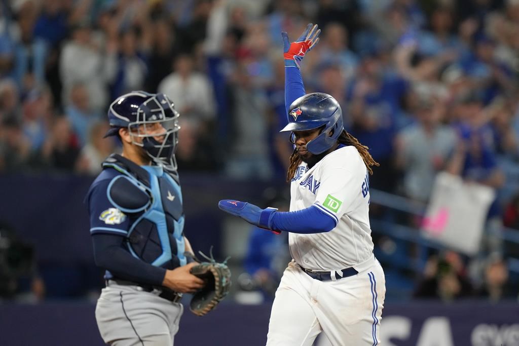 Blue Jays roll to 11-4 victory over Rays - Vimarsana News
