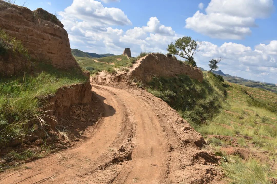 Damaged section of the Great Wall of China in Youyu County.