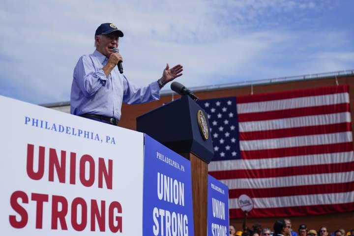 Biden touts jobs record, union support amid economic worries and looming strike