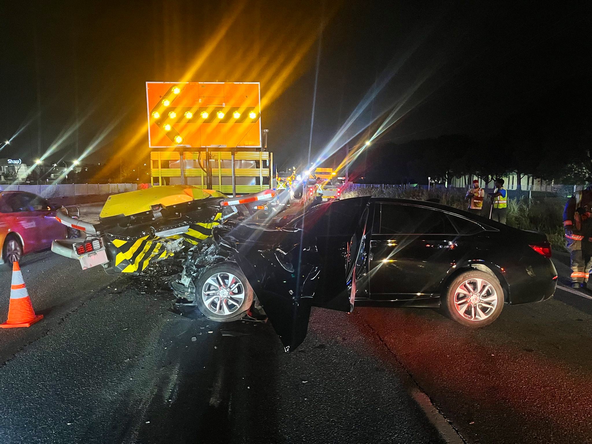 Impaired Driver Crashes Into Active QEW Collision Investigation, Four ...