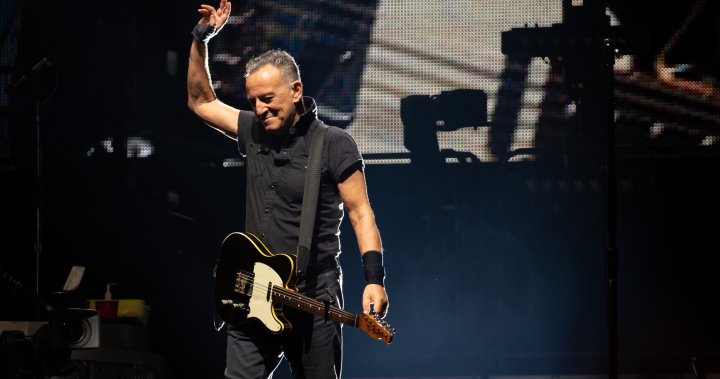 Bruce Springsteen reporte tous les concerts de 2023, dont 8 spectacles canadiens