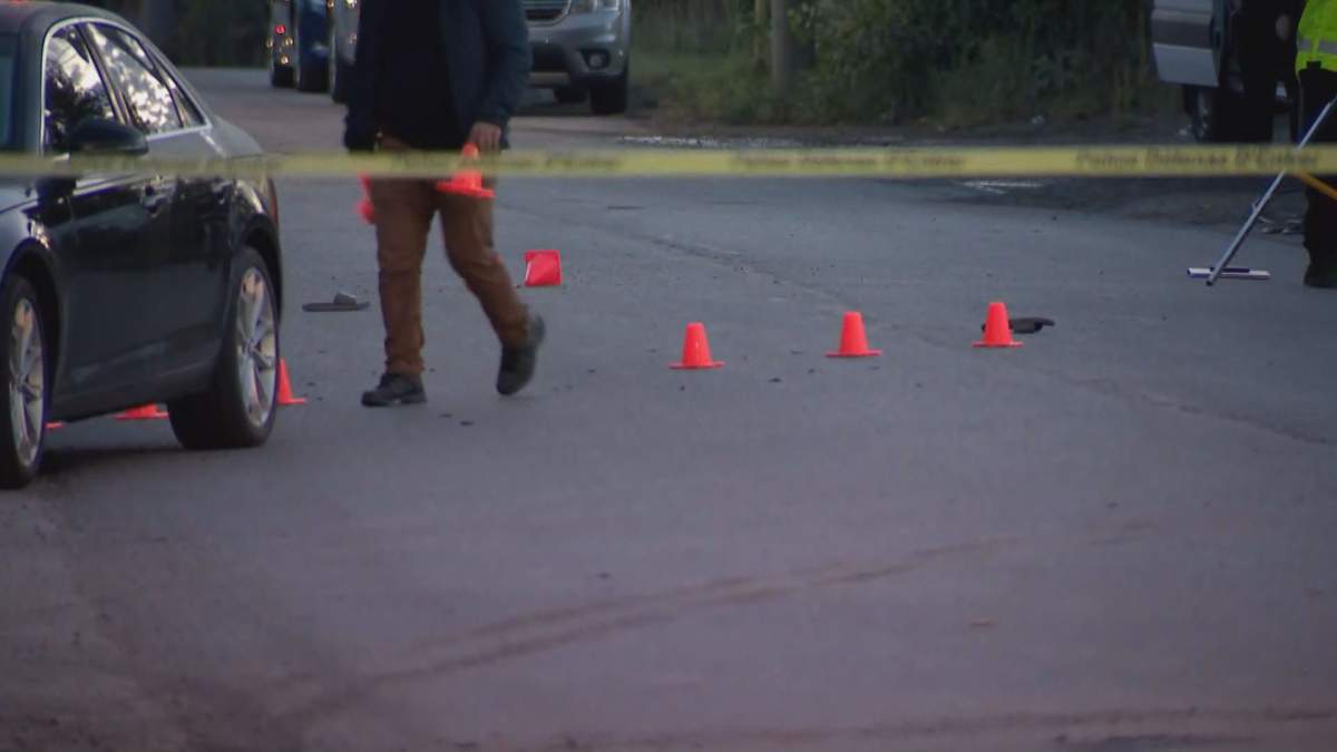 A Laval pedestrian died after being hit by a vehicle on Monday night in Laval.