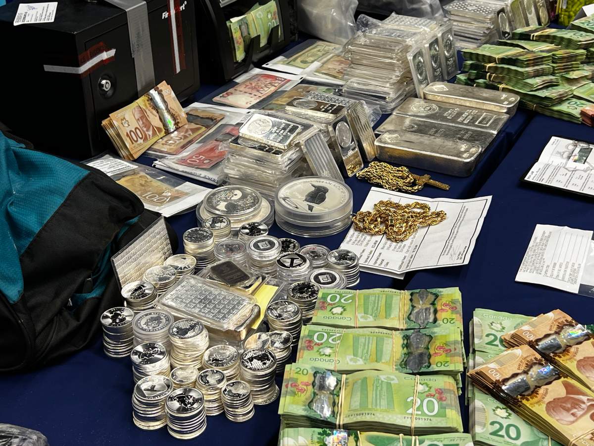 Nova Scotia RCMP reveal items seized as part of a large drug trafficking investigation in partnership Homeland Security Investigations. American officials believe the investigation led to the largest cocaine bust ever seen in western New York state.
