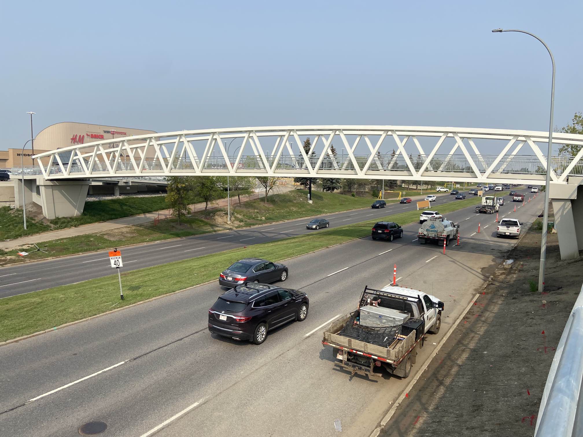 West Edmonton Mall Footbridge, Footbridge at the West Edmon…