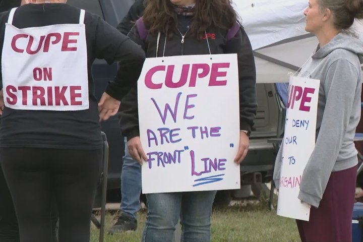 Prince Albert, Sask. workers’ strike enters 5th day as union, city remain at odds