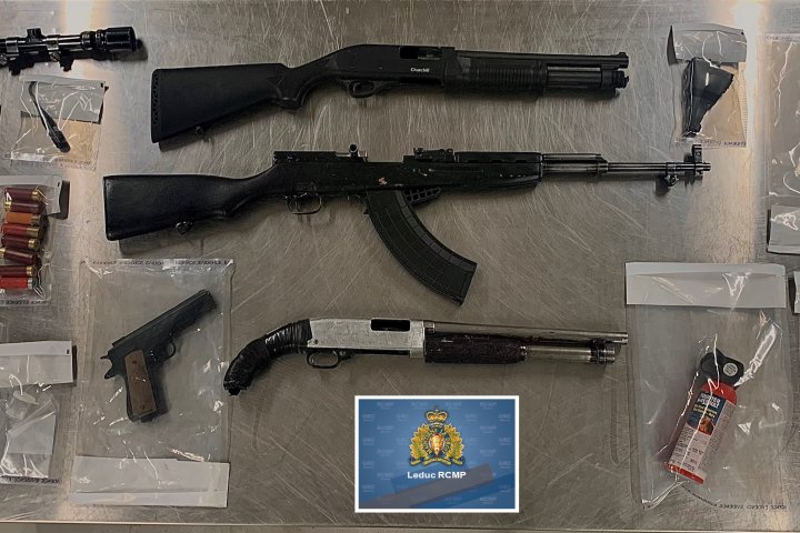 3 charged after RCMP say they seized cocaine, shotgun and bear spray in Leduc, Alta.