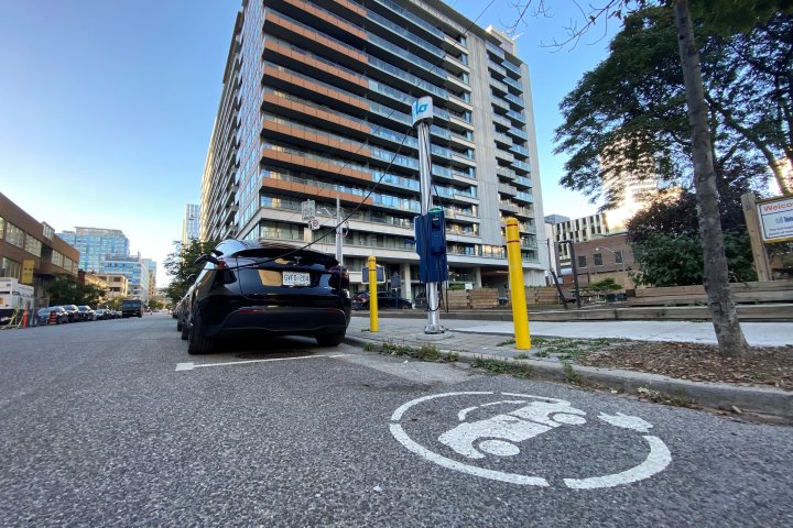 多伦多的电动汽车充电网络扩展计划征求公众意见