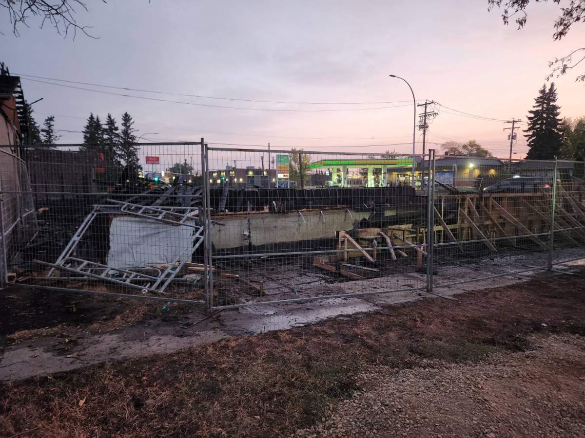 A multi-structure fire happened early morning Sunday on 50th Street in Leduc, said the City of Leduc Fire Services.