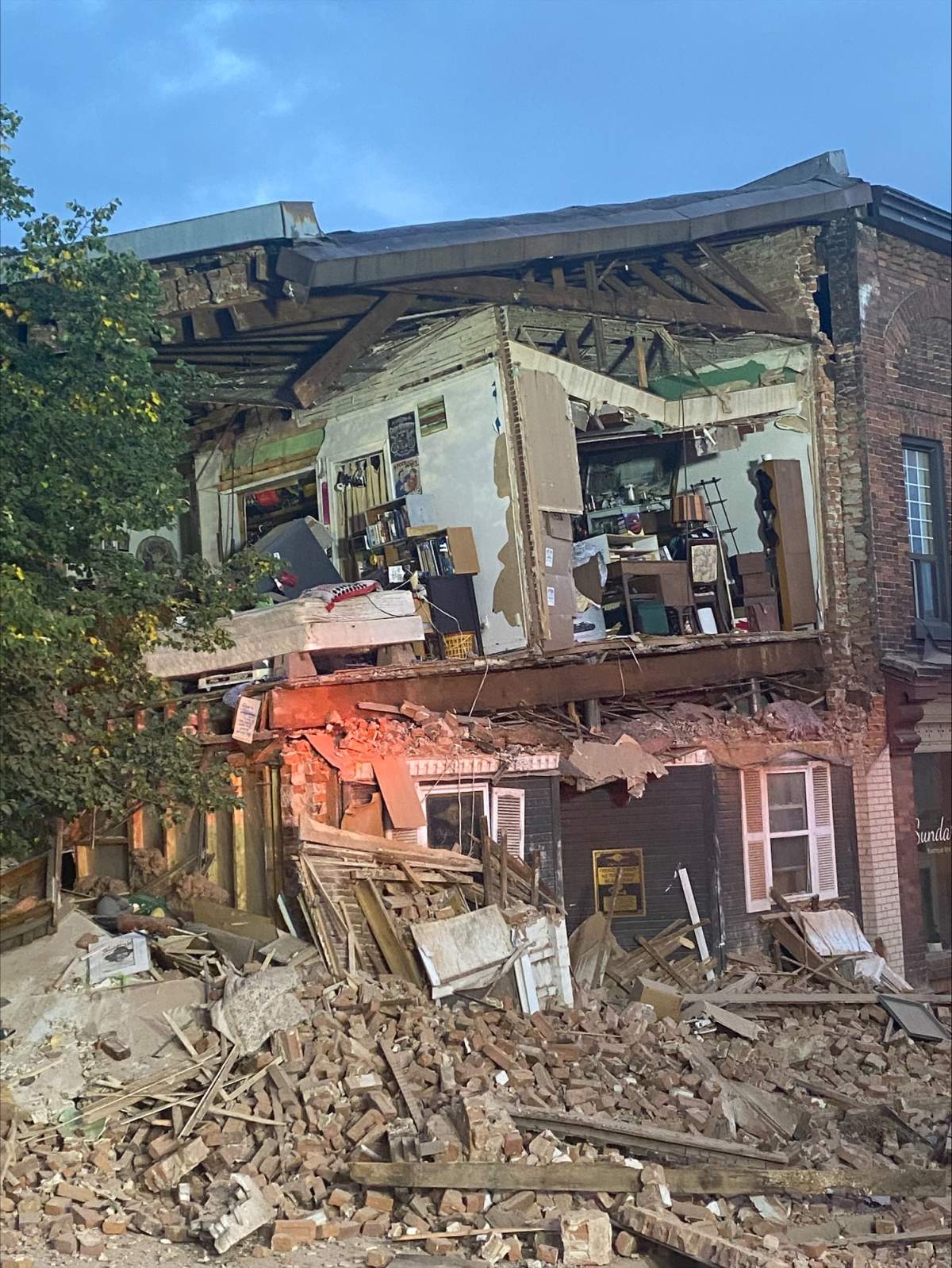 Building collapse at 78 Main St. in Penetanguishene on Sept. 7, 2023.
