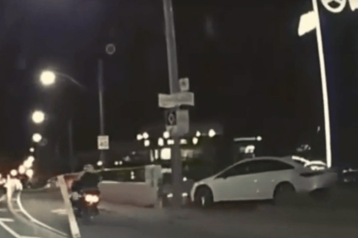 Toronto police searching for suspect in hit-and-run that injured cyclist - Vimarsana News
