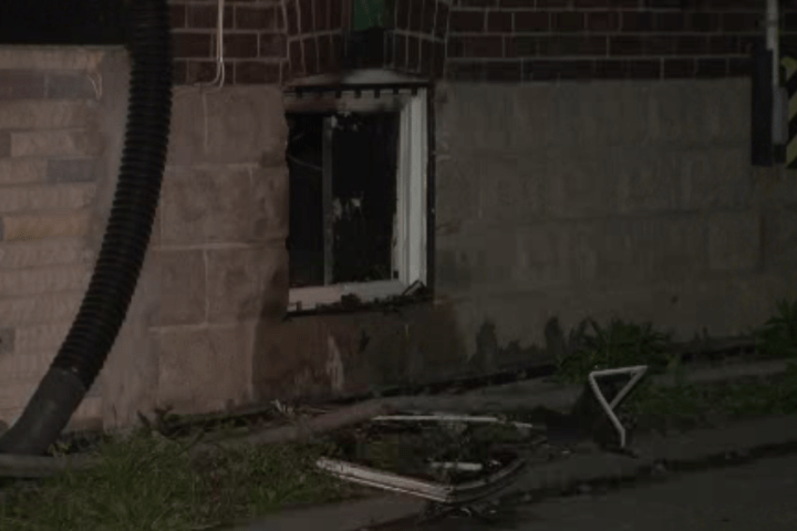 Firefighter, 5 others taken to hospital after Toronto house fire - Vimarsana News