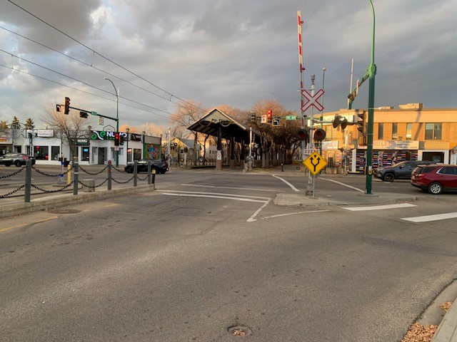 The intersection of 107th Avenue and 105th Street in Edmonton’s core was closed as of 4 p.m. Wednesday, Oct. 18, 2023.