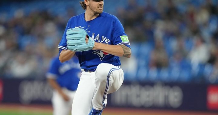 Blue Jays kick off playoff series with Twins