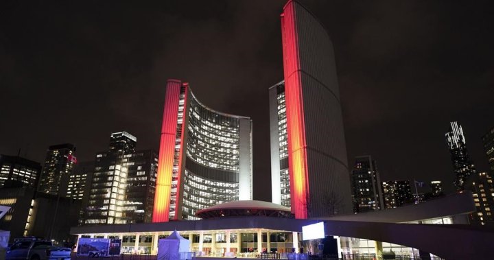 „Прецакахме се“: Торонто признава големи недостатъци в разгръщането на данъка върху свободните жилища