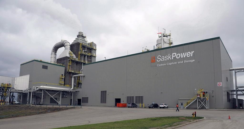The SaskPower carbon capture and storage facility is pictured at the Boundary Dam Power Station in Estevan, Sask. on October 2, 2014.