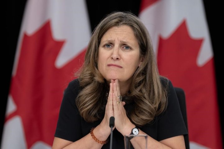 Freeland to meet finance ministers on Alberta’s proposed CPP withdrawal
