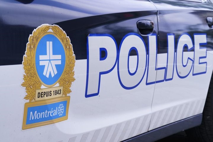 Montreal police major crimes unit investigating after man found dead inside car