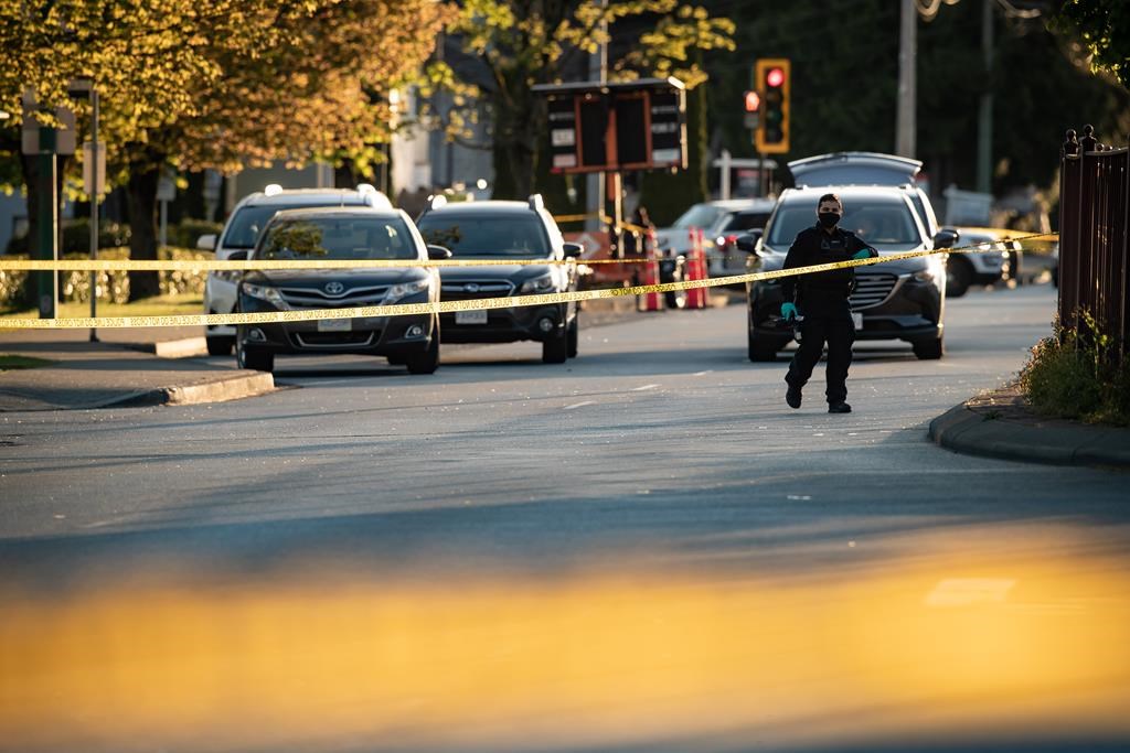 B C Правителството предоставя повече пари на полицейските управления в цялата