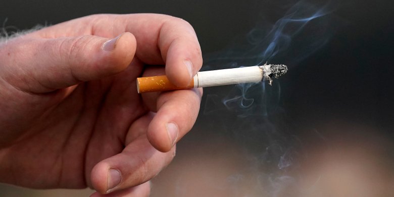 Butt out: U.K. proposes banning cigarettes for young people