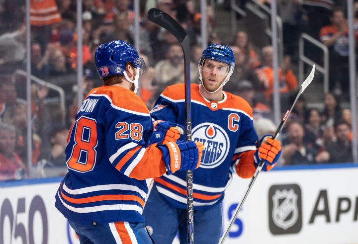 Jets ride big third period to breeze past Edmonton in home