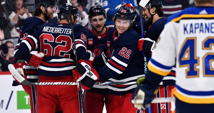Jets down Blues 4-2 behind well-rounded scoring attack – Winnipeg