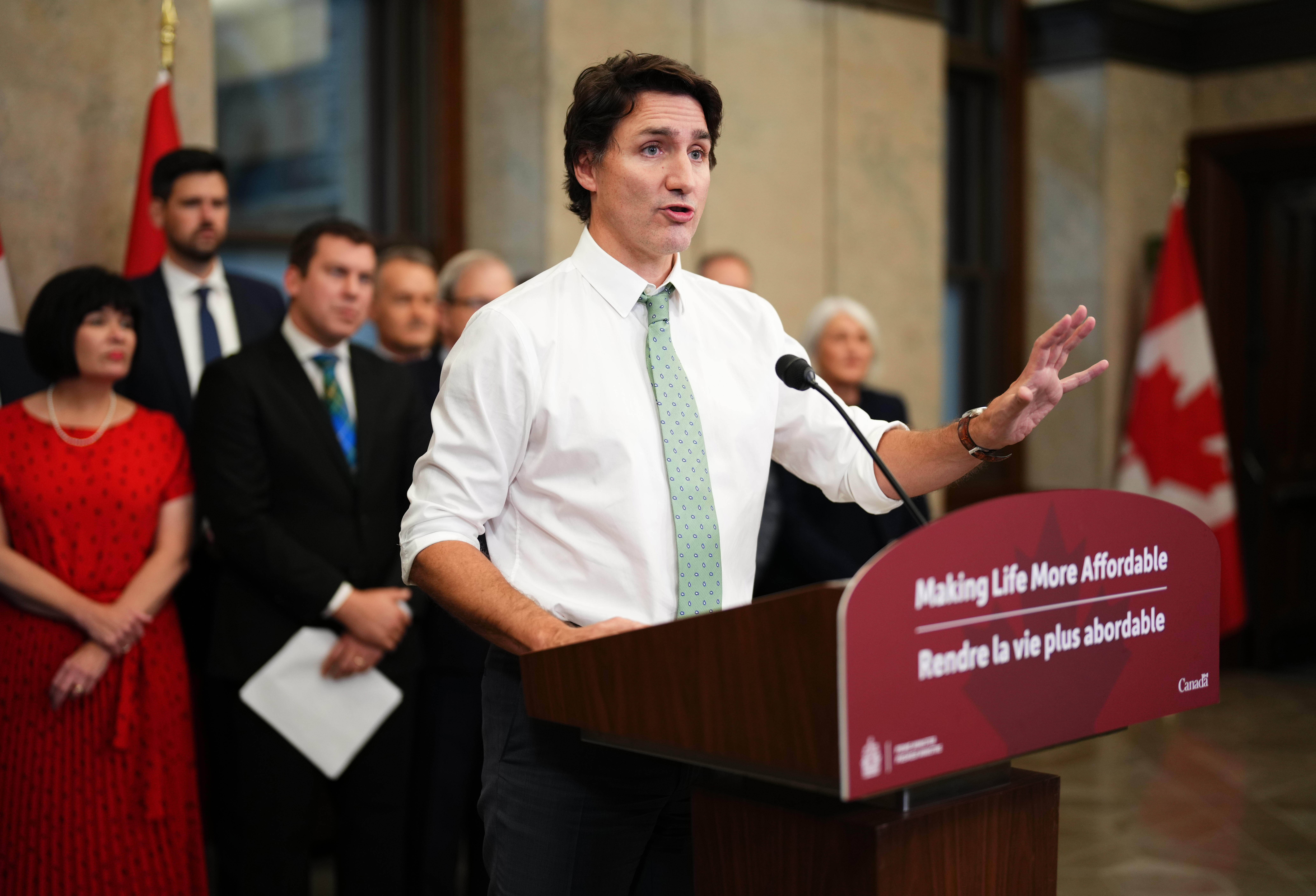 Ottawa to pause carbon pricing on home heating oil for 3 years, Trudeau says