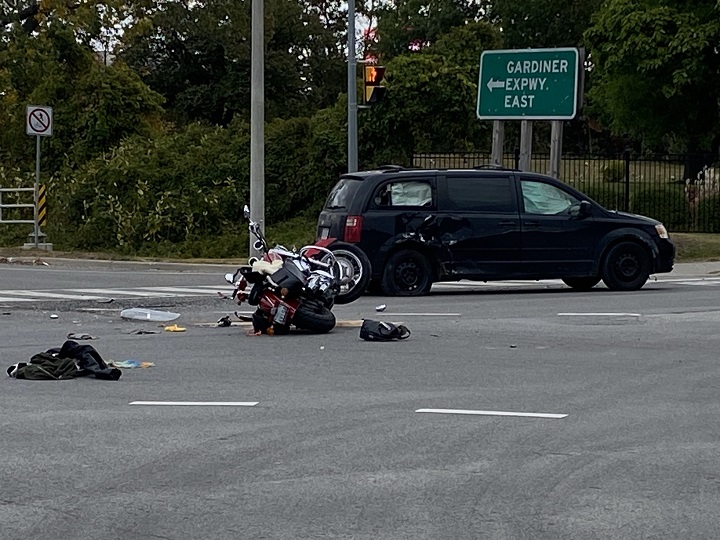Woman in 50s seriously injured after crash involving motorcycle, van in Toronto