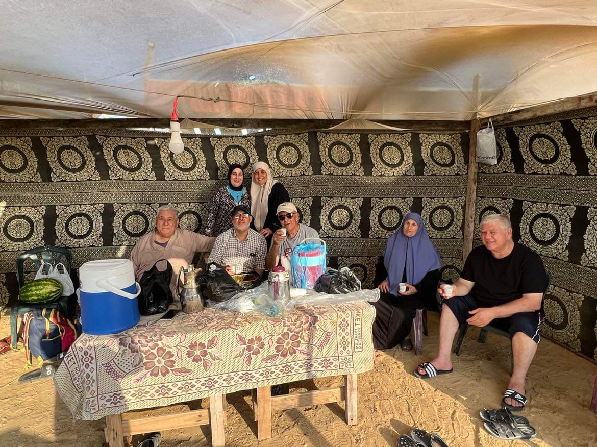 A photo of some of London, Ont., resident, Reem Sultan’s family members at a beach in Gaza prior to the recent conflict between the Hamas and Israel.