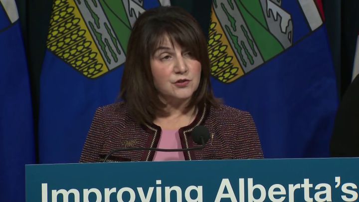Alberta government announces changes to allow family doctors to see more patients  | Globalnews.ca