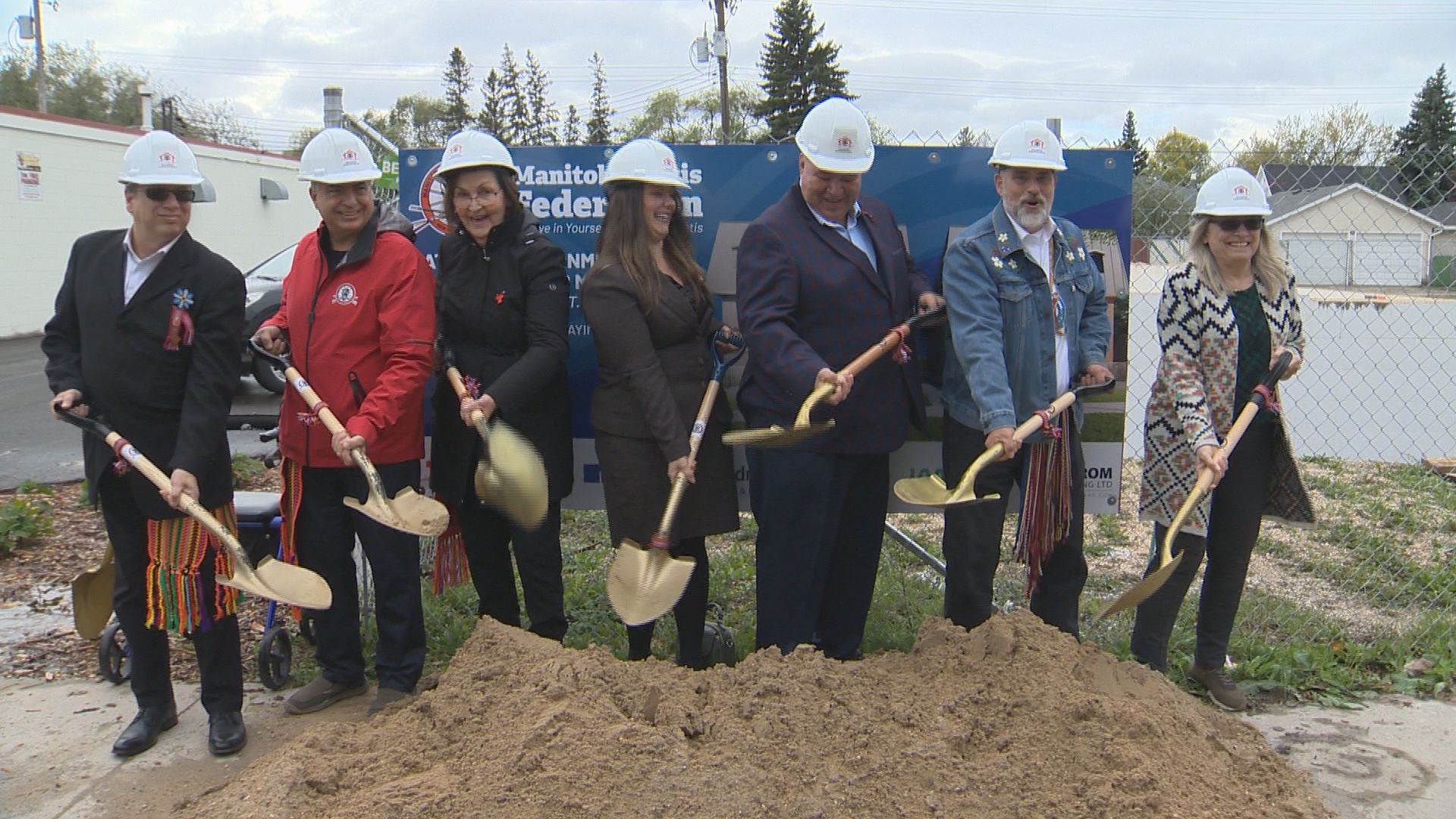 Manitoba Métis Federation builds new housing project for youth moving out of care – Winnipeg | 24CA News