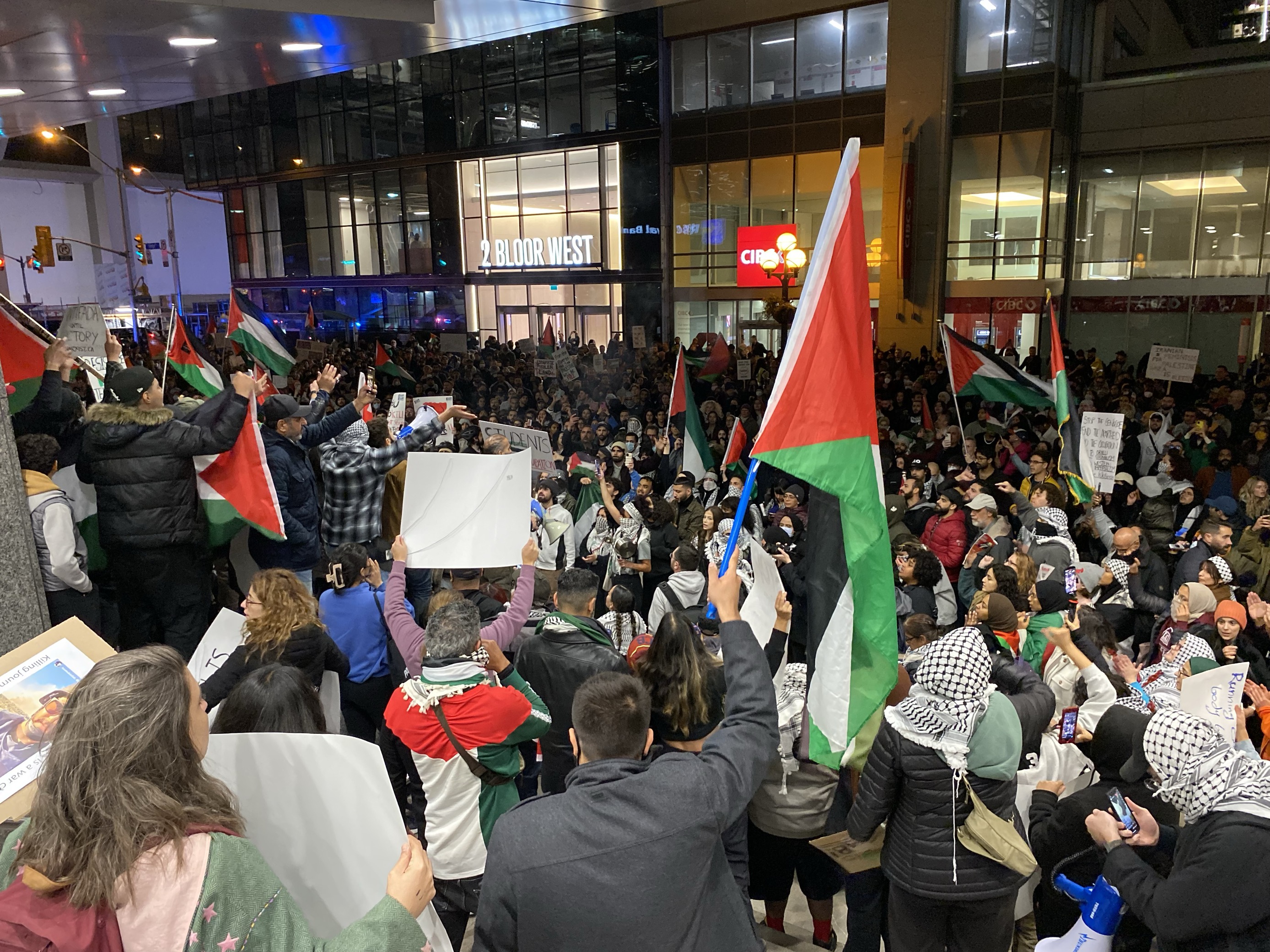 Demonstration over Israel-Hamas conflict shuts down roads in downtown Toronto