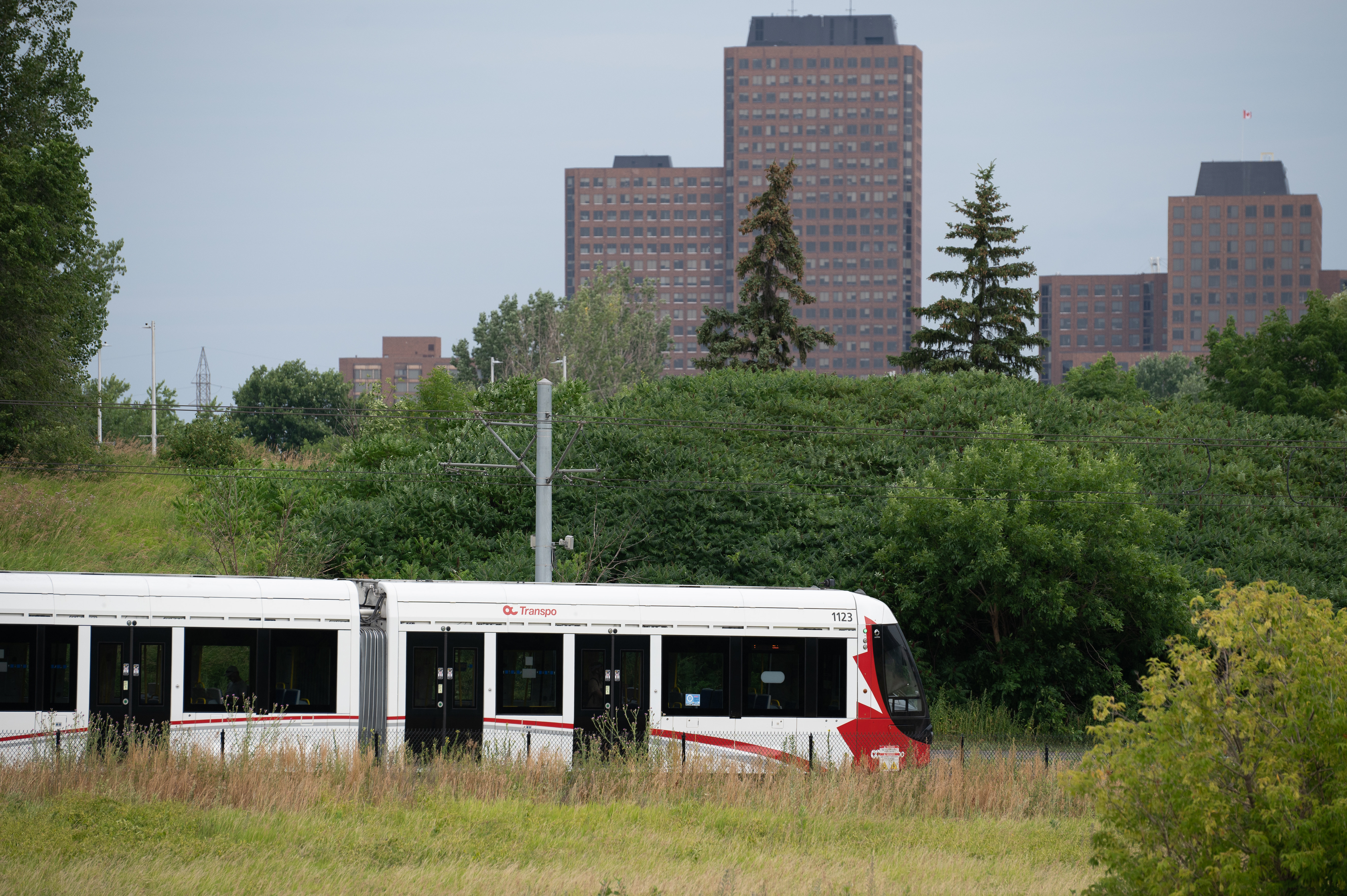 Can cities plan transit, housing policy together? Report urges integration