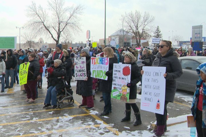 Parents, teachers rally in Saskatoon to demand more money for publicly funded schools