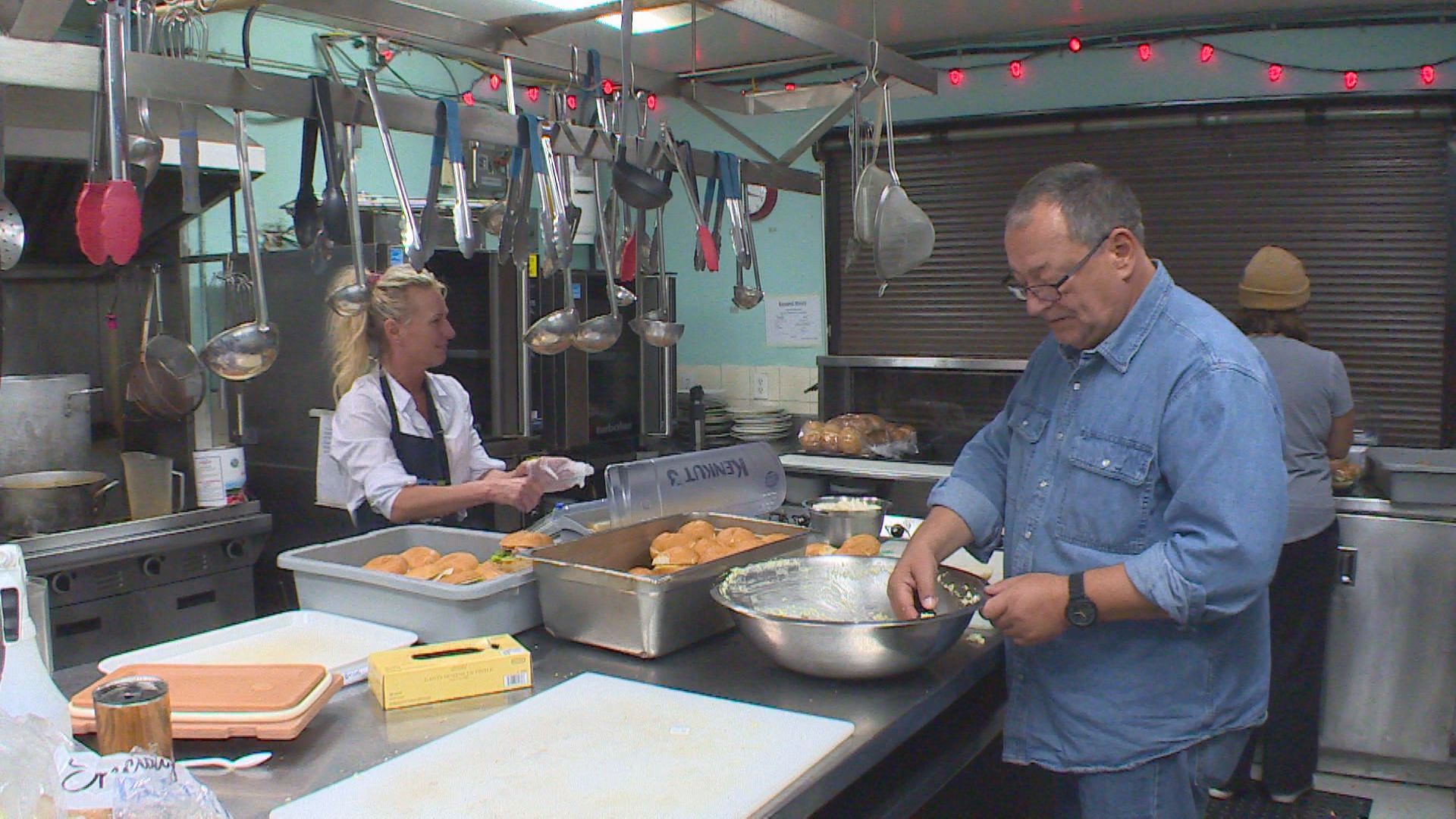 Kelowna’s Gospel Mission offering Thanksgiving meals to hundreds of people