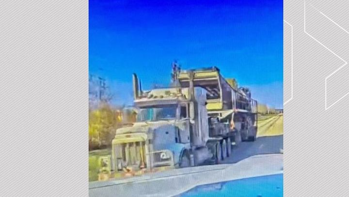 A photo of a semi-truck Alberta RCMP are looking for in connection with their investigation of an incident on Highway 44, near Highway 2 and Township Road 684, on Oct. 1, 2023.