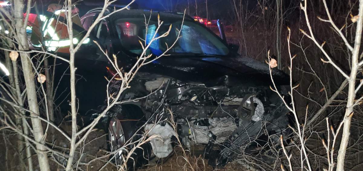 On Oct. 26, at 7:27 p.m., Smoky Lake RCMP responded to a serious motor vehicle collision involving a vehicle and a large heavy metal object.