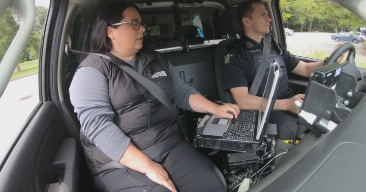 Медицински сестри са прехвърлили стотици обаждания от полицията във Ванкувър през 2023 г., изслушва съветът