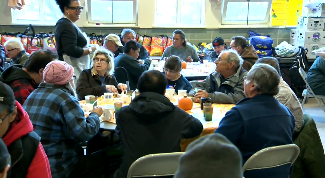 Inclement weather doesn’t slow demand for food, warm clothing for Winnipeggers in need