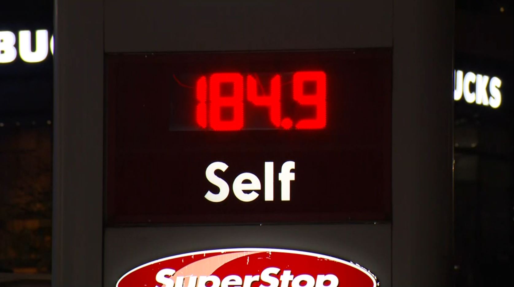 Metro Vancouver gas prices jump 10 cents overnight, Friday dip expected