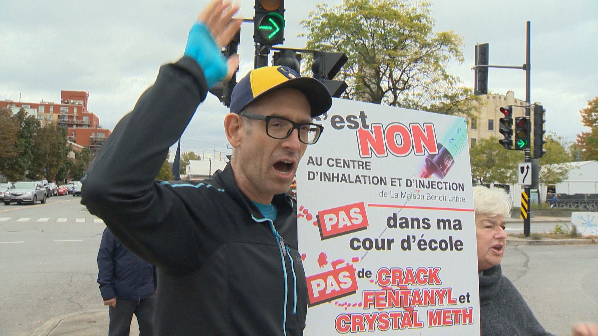 Montreal’s St-Henri residents still opposed to supervised drug site near elementary school