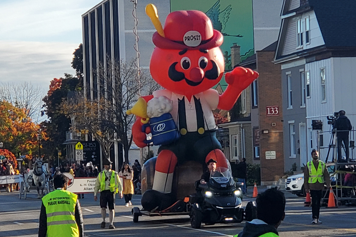 Uncle Otto leads the way for the 2022 Oktoberfest Thanksgiving Day Parade. As for this year, here's our round-up of what's open and closed.